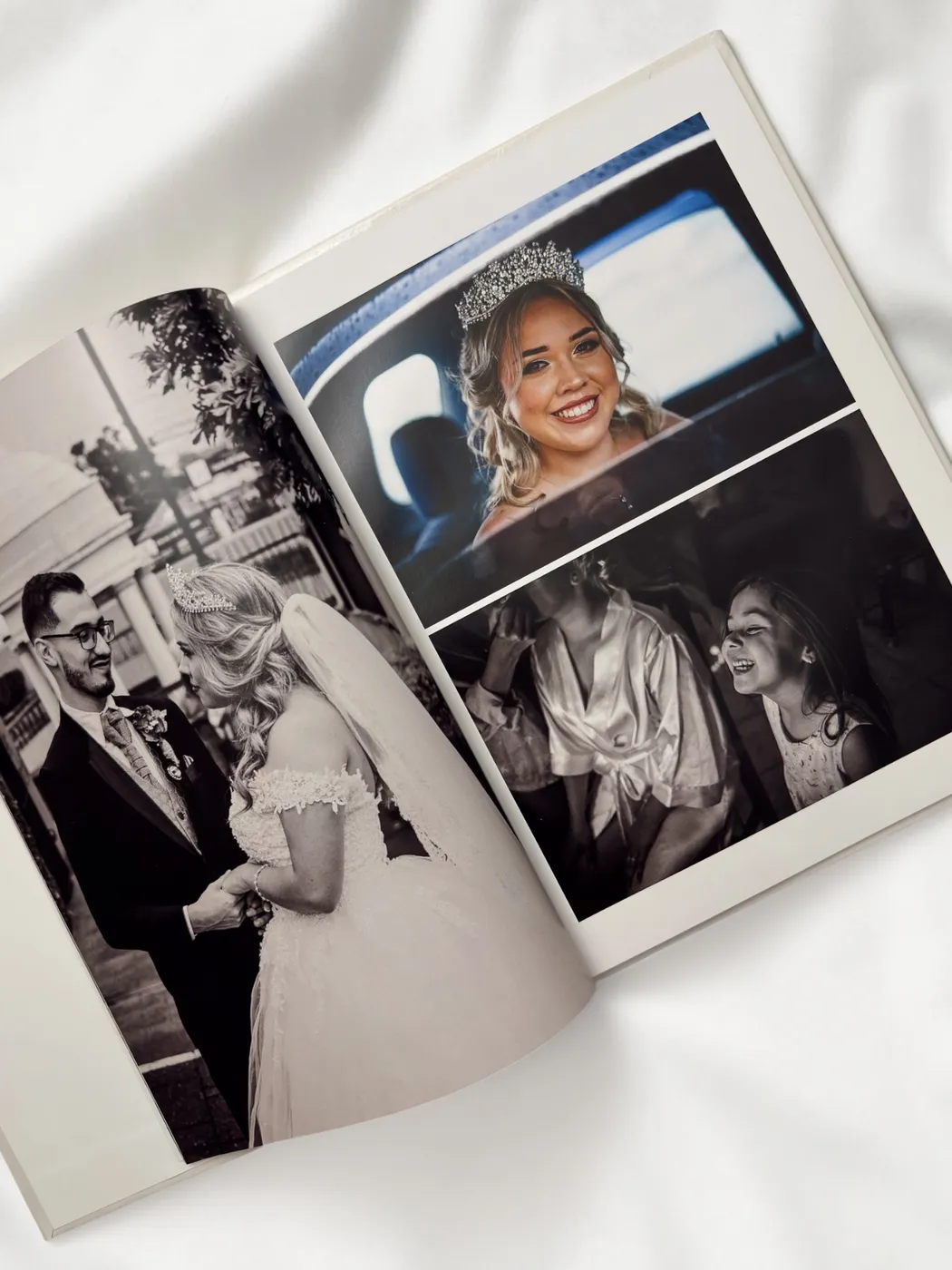 Photobook de boda abierto, hecho por Alma Libre