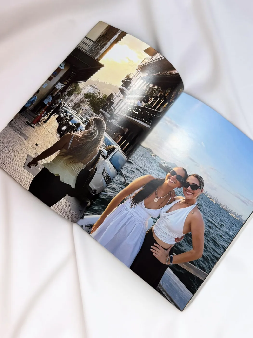 Photobook de viaje en la playa, hecho por Alma Libre